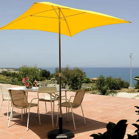 Bruca 2 Al Mare * Caronia Marina